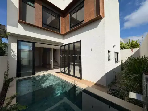 Sobrado com 3 dormitórios à venda, 174 m² por R$ 1.890.000,00 - Loteamento Fag - Cascavel/PR