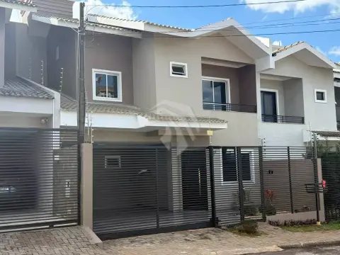 SOBRADO COMPLETAMENTE REFORMADO