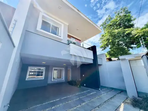 Sobrado com 4 dormitórios à venda, 257 m² por R$ 1.380.000,00 - Canadá - Cascavel/PR