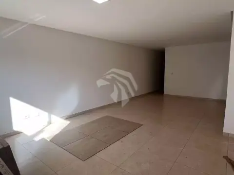 Casa com 3 quartos, 100 m², à venda por R$ 550.000 - Pioneiros Catarinenses - Cascavel/PR