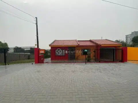 Casa com 3 dormitórios à venda, 212 m² por R$ 1.100.000,00 - Pacaembu - Cascavel/PR