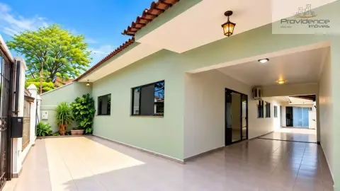Casa com 4 dormitórios à venda, 256 m² por R$ 1.100.000,00 - Parque Verde - Cascavel/PR