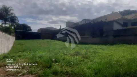 Terreno à venda, ótima localização, 11000 m² com 20m de testada, por R$ 2.200.000 - Country - Cascavel/PR