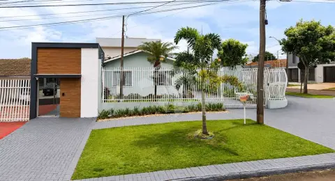 IMÓVEL DE ESQUINA COM CASA TÉRREA + SALA COMERCIAL