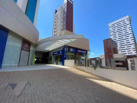 Sala para alugar, 82 m² por R$ 10.100,00/mês - Centro - Cascavel/PR