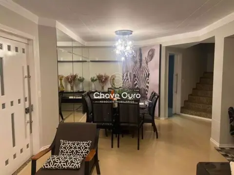 Apartamento com 4 quartos, 236 m², à venda por R$ 1.800.000 - Centro - Cascavel/PR