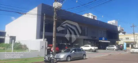 Sala comercial à venda, 120 m² + 2 vagas de garagem por R$ 1.100.000 - Centro - Cascavel/PR