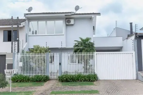 Sobrado com 3 dormitórios à venda, 200 m² por R$ 1.890.000 - Country - Cascavel/PR