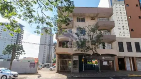 Apartamento com 3 dormitórios (1 suíte) à venda, 99 m² por R$ 379.000 - Centro - Cascavel/PR