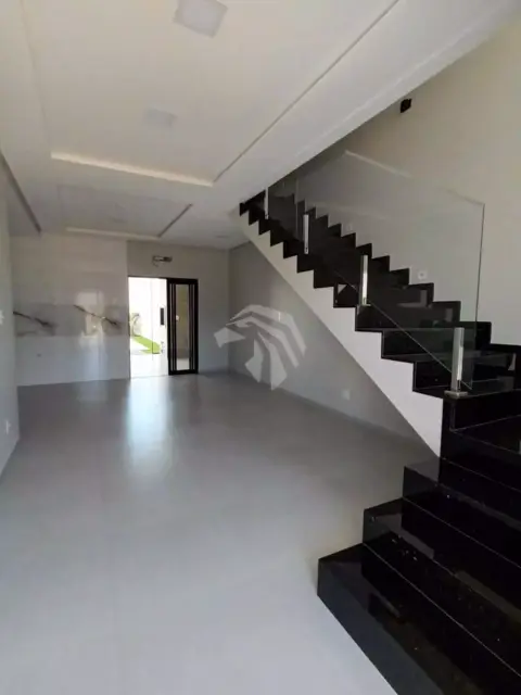 Sobrado com 2 quartos, 144 m², à venda por R$ 1.200.000 - Canadá - Cascavel/PR