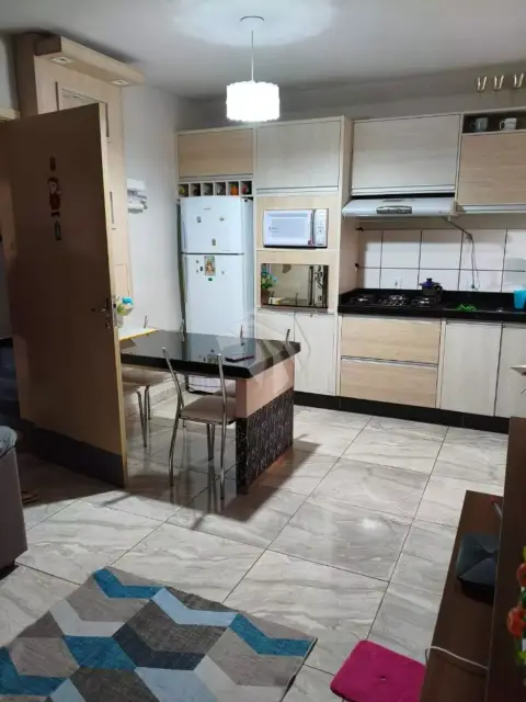 Apartamento com 2 dormitórios à venda, 53 m² por R$ 187.000,00 - Interlagos - Cascavel/PR