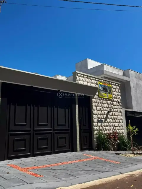 Casa com 2 quartos, à venda por R$ 790.000 Recanto Tropical - Cascavel/PR