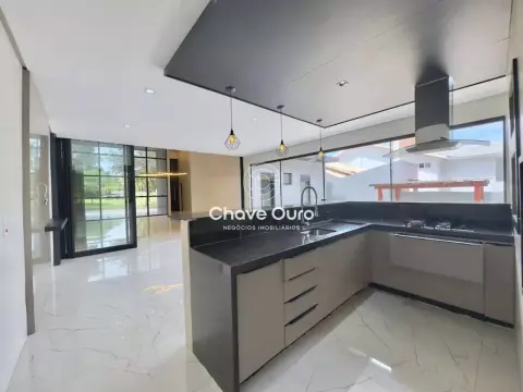 Casa com 3 quartos, à venda por R$ 2.500.000 - Parque Verde - Cascavel/PR
