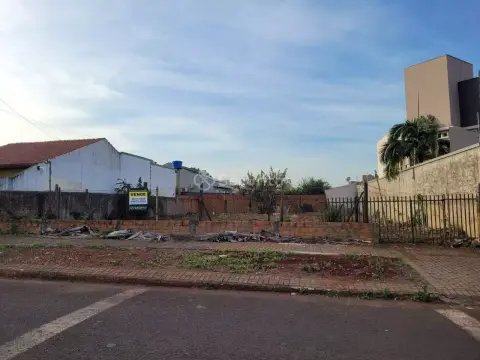 Terreno à venda, 540 m² por R$ 600.000 - Universitário - Cascavel/PR