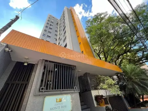 Apartamento com 3 dormitórios à venda, 117 m² por R$ 530.000,00 - Centro - Cascavel/PR