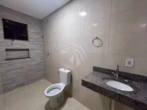 Casa com 2 quartos, 92 m², à venda por R$ 690.000 - Centro - Cascavel/PR