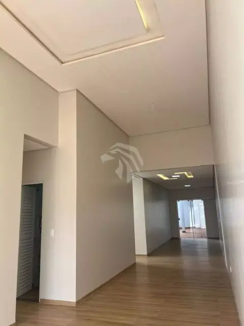 Casa com 2 quartos, 92 m², à venda por R$ 660.000 - Centro - Cascavel/PR