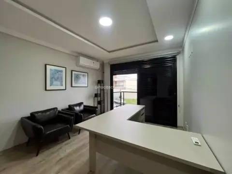Sala para alugar, 118 m² por R$ 5.000/mês - Country - Cascavel/PR