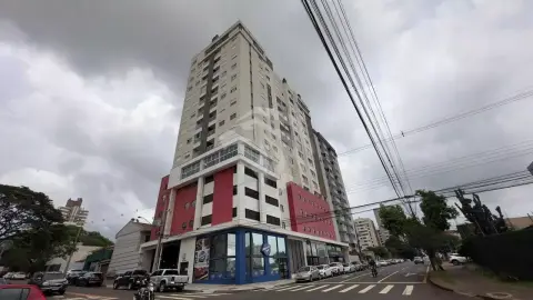 Apartamento à venda no Edifício Viana do Castelo – Centro de Cascavel