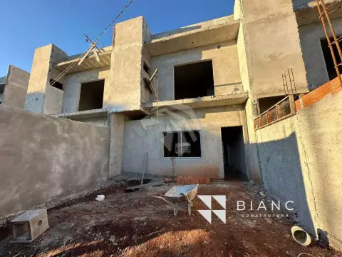 Sobrado com 3 dormitórios à venda, 89 m² por R$ 430.000,00 - Esmeralda - Cascavel/PR