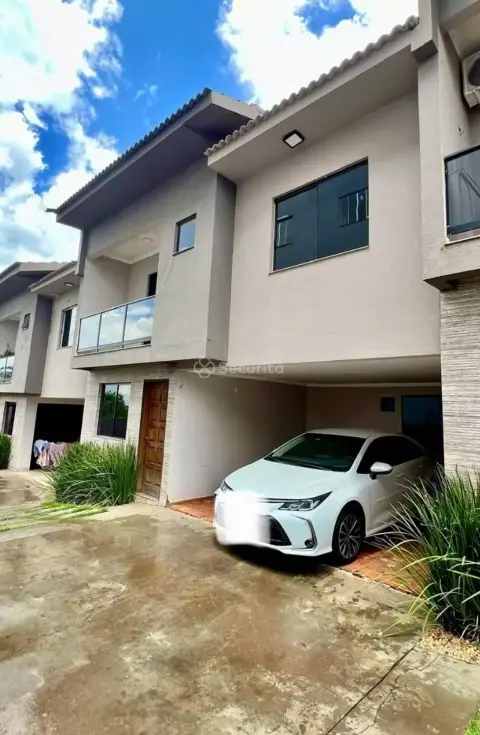 Sobrado com 3 dormitórios à venda, 133 m² por R$ 560.000,00 - São Cristóvão - Cascavel/PR