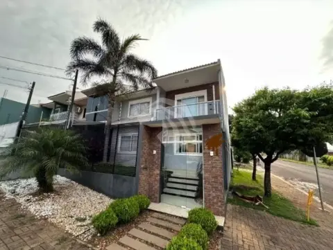 Sobrado com 3 dormitórios (2 suítes) à venda, 204 m² por R$ 1.200.000 - Cancelli - Cascavel/PR