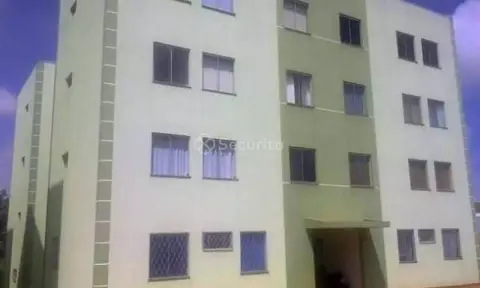 Apartamento com 2 dormitórios à venda, 56 m² por R$ 285.000,00 - Centro - Cascavel/PR