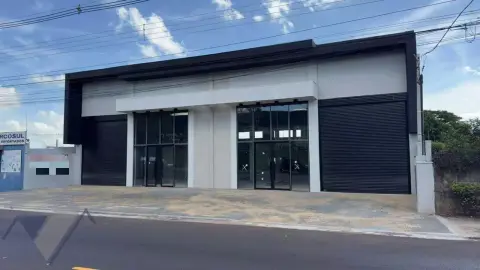 Barracão, aluguel por R$ 17.000/mês - Rua Presidente Juscelino Kubitscheck - Coqueiral - Cascavel/PR