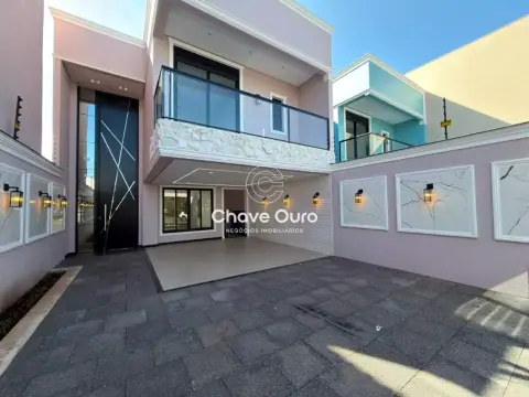 Sobrado com 5 quartos, 221 m², à venda por R$ 1.890.000 - Maria Luiza - Cascavel/PR