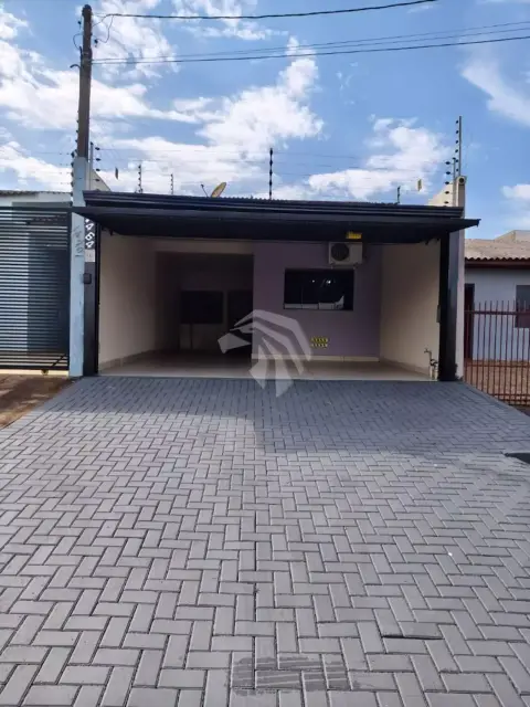 Casa com 3 dormitórios para alugar, 85 m² por R$ 3.700,00/mês - Centro - Cascavel/PR
