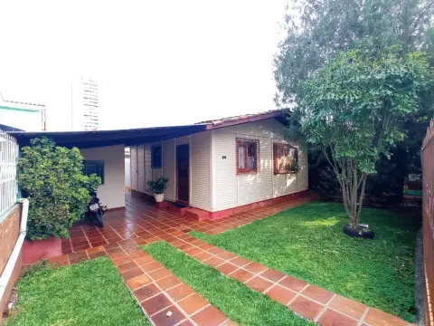 Casa / Sobrado para Venda, em Foz do Iguaçu, bairro Centro