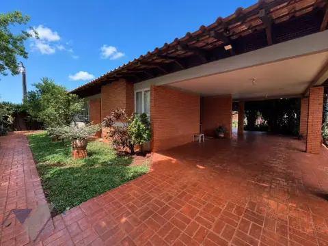 Casa com 3 dormitórios para alugar, 314 m² por R$ 10.000,00/mês - Centro - Cascavel/PR