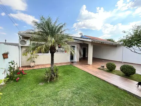 Casa com 3 dormitórios à venda por R$ 1.300.000,00 - Região do Lago - Cascavel/PR