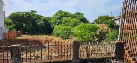 Terreno à venda, por R$ 950.000 - Região do Lago 1 - Cascavel/PR