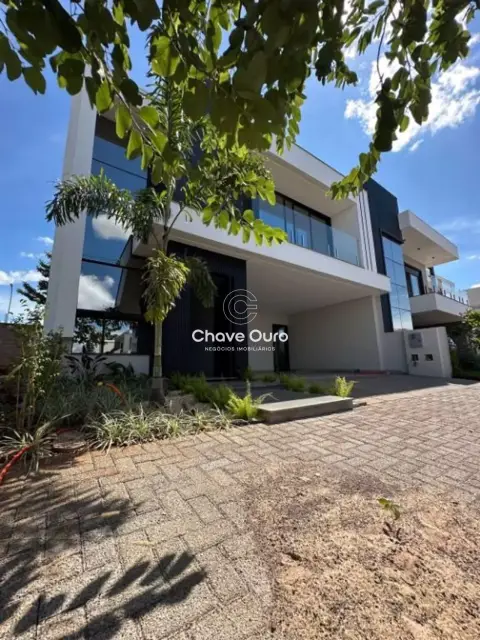 Sobrado com 3 quartos, 189 m², à venda por R$ 1.690.000 - Parque Verde - Cascavel/PR