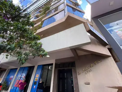 Apartamento com 4 dormitórios para alugar, 275 m² por R$ 4.900,00/mês - Centro - Cascavel/PR