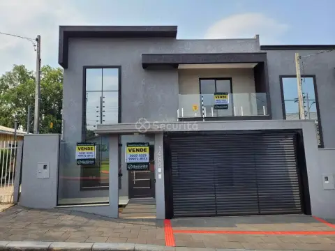 Sobrado com 3 suítes à venda, 130 m² por R$ 950.000 - Cancelli - Cascavel/PR