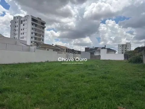 Terreno à venda, 700 m² por R$ 1.400.000,00 - Country - Cascavel/PR